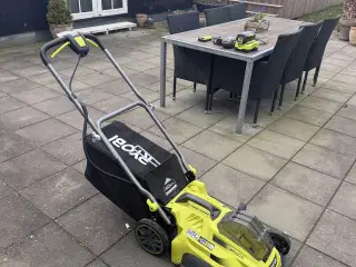 Ryobi - Plæneklipper