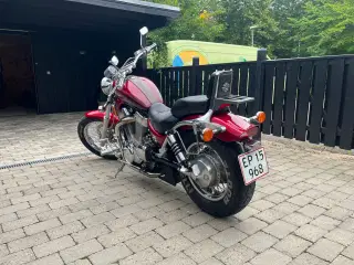 Suzuki vs 1400 intruder us