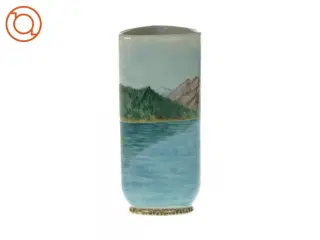 Porcelænsvase (str. H 17 cm)