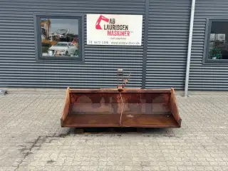 - - - 2meter bagsluf med vip