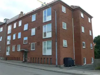 2V'er på Nygade, Korsør, Vestsjælland