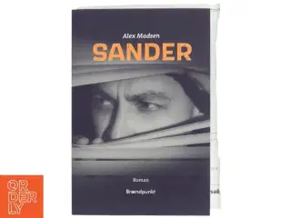 Sander : roman af Alex Madsen (f. 1951-08-03) (Bog)
