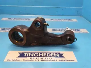 New Holland 8360 Liftarm L. 87317739