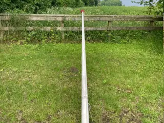 FLAGSTAND CA. 4,5 METER