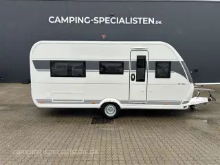 2025 - Hobby De Luxe 460 LU   Hobby De Luxe  460 LU kan nu ses hos Camping -Specialisten . dk  i Silkeborg