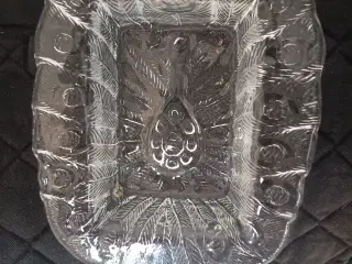 Flot skål - designet af Lars Hellsten, Orrefors