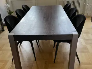 Spisebord