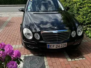 Mercedes E220 2,2 CDi Classic stc. aut.