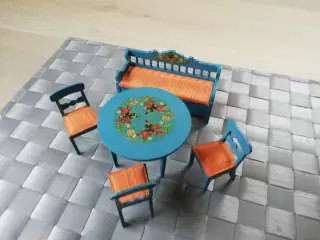 Dukkehusmøbler retro spisestue