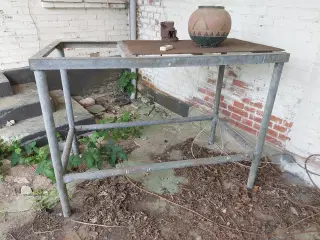 Arbejdsbord / svejsebord