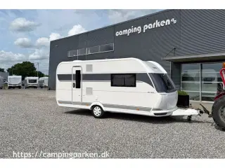 2025 - Hobby De Luxe 460 SFf   Smart Hobby De Luxe 460 SFf 2025-model med queens bed og endekøkken