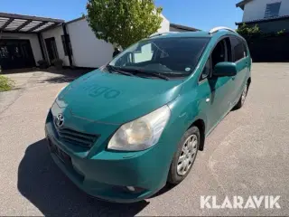 Van Toyota Verso Sportsvan 2.0