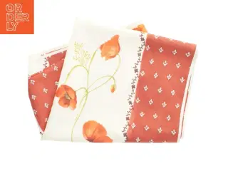 Dug med blomsterdesign (str. 120x240 cm)