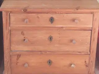 Fin kommode