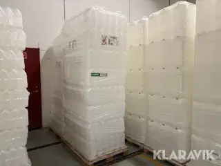 Plastikflasker Promens - 3 paller af 288 stk