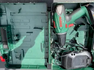 Bosch bore/ skruemaskine sælges