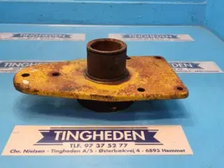 New Holland TX68 Flange 84004990