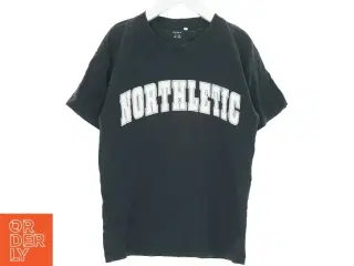 T-Shirt fra Name It (str. 140 cm)