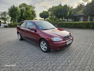 Opel Astra 1,6 nysynet 