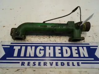 John Deere 3140 Indsugningsmanifold R65851