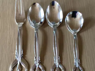 Benedikte bestik i Sølvplet, priser se opslag