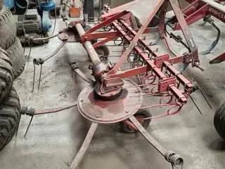 Kuhn GF 22 NP, 2 Rotors vender