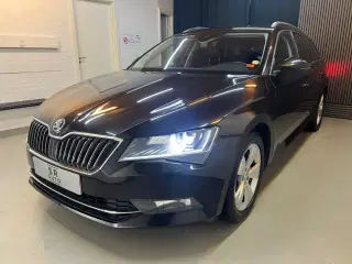 Skoda Superb 2,0 TDi 190 Style Combi DSG