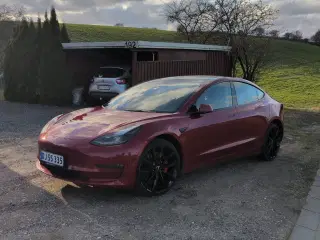 Tesla Model 3  Performance AWD