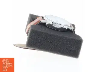 Armbåndsur med læderrem fra Modiya (str. 24 cm)