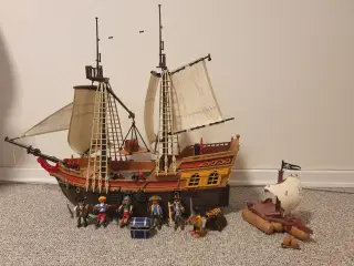 Playmobil piratskib