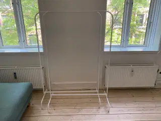 Garderobestativ IKEA (2 stk) Gives væk