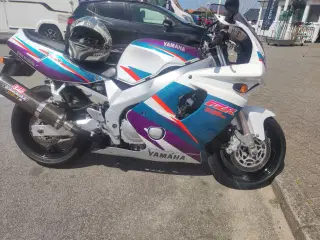 Yamaha FZR 600 R NY SYNET 