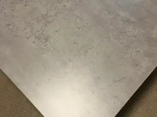 Sofa/hjørnebord grå og sort