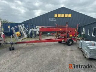 Denka 21 meter trailer lift