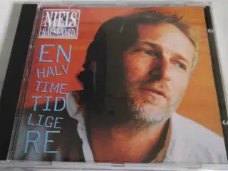 Niels Hausgaard En Halv Time Tidligere 