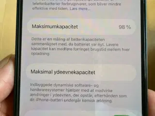 iPhone 13, 128 GB. 