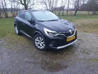 Renault Captur van
