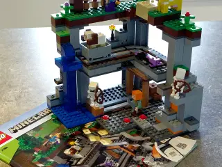 Lego Minecraft 21169