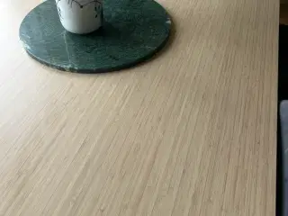 Spisebord voxlöv
