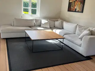 Sofa og sofabord