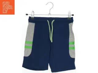 Børneshorts med farvede detaljer fra H&M (str. 116)