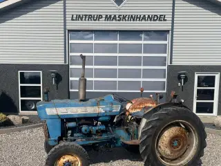 Ford 3000