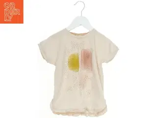 T-shirt med farvet tryk fra En Fant (str. 110)