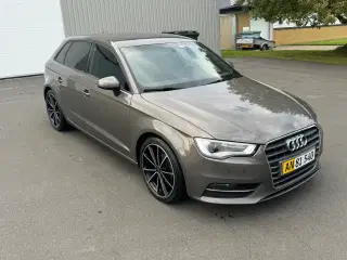 Audi A3 1,6 TDi 110 Ambiente Sportback Van