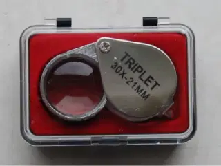 TRIPLET lup 30 x 21 MM