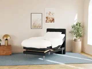 Master Bed elevations seng