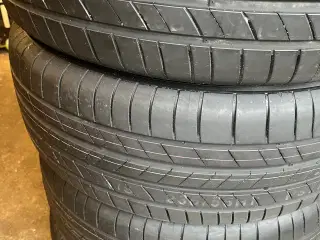 Nye 235-55-19 sommerdæk. Kumho.