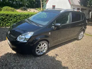 Toyota Verso 1.8
