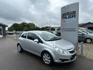 Opel Corsa 1,2 16V Enjoy