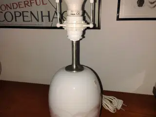 Sakura bordlampe fra Holmegaard